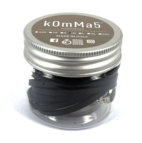 kOmMa5 Leder-Wickelarmband doppelt Schwarz black mit Strass-Magnetverschluß